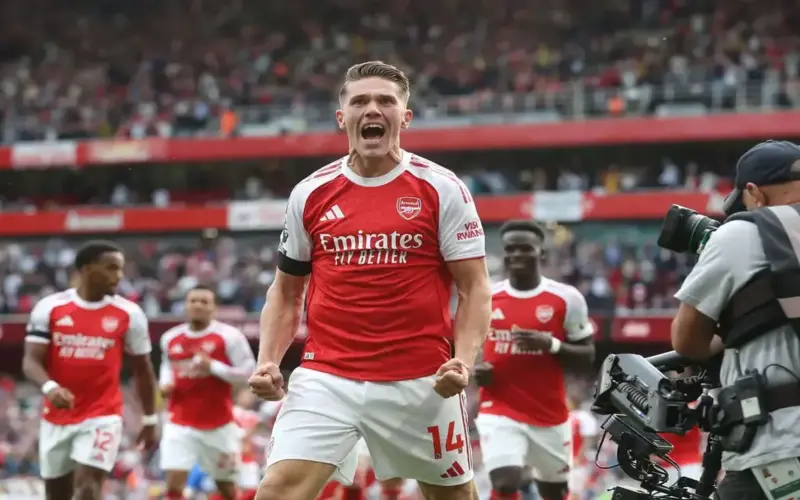 5 أهداف تفصل جيوكيريس عن كسر رقم هنري القياسي مع أرسنال في الموسم الأول